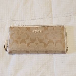 Coach Large Wallet